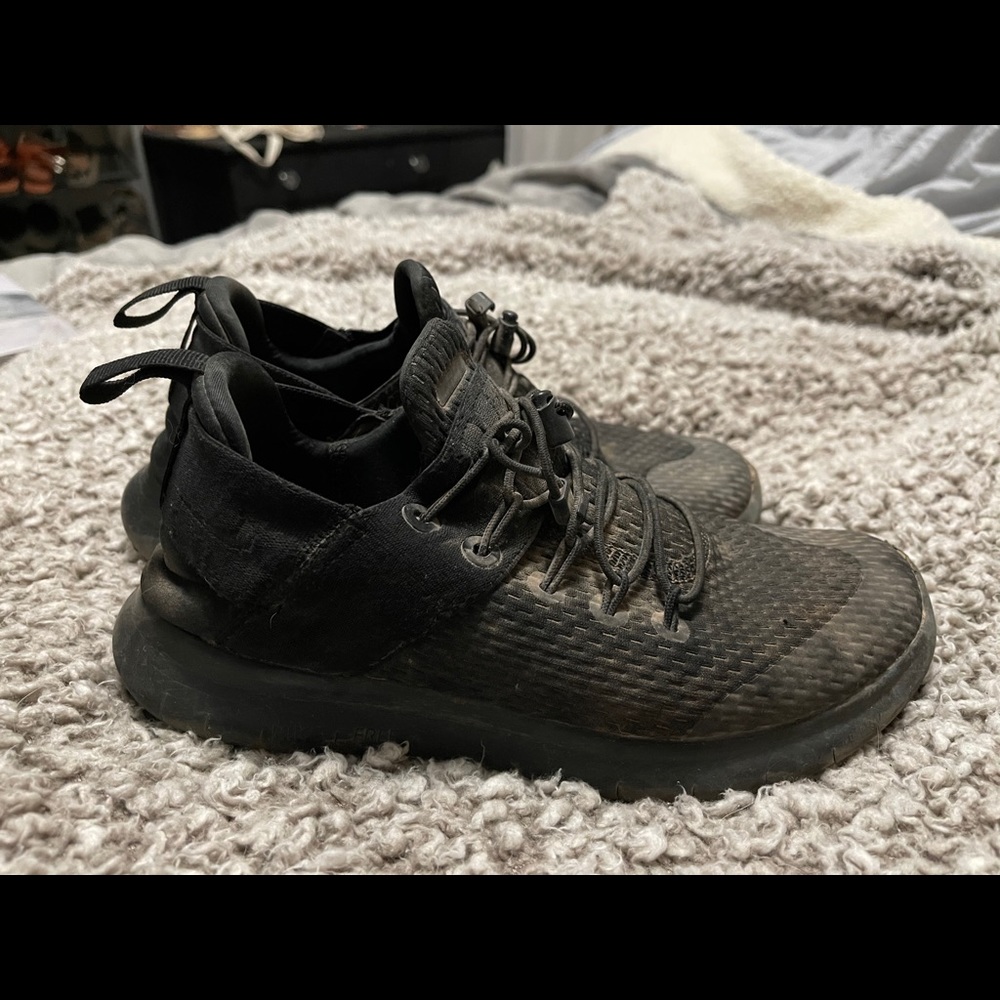 Women’s Nike Commuters